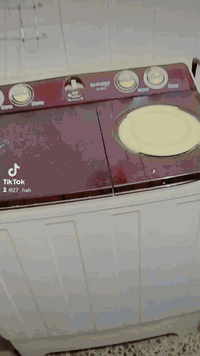 غسالة نضيف شغالة غسل وتجفيف بس صوت بلغسل؟ مكانها الاسكان الصناعي


**إذا كنت صاحب هذا الإعلان وتريد حذفه لأي سبب، رجاءا أرسل رسالة إلى الدعم الفني**