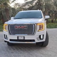 للبيع جمسي يوكن GMC YUKON لون ابيض فول مواصفات موديل 2023 SLT وارد امر...