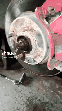 #كهربائي  وفيتر #متنقل( #جوال ) في نجف✅
ولجميع انواع #السيارات نوصلك باي منطقة في نجف
 متواجد 24 ساعة. #فحص #جهاز حديث ترسيت العطلات اطفاء جيك انجن .تبديل #سلف.#داينمو .#تجفيت .#عمل #الصدر .مشط استيرن.تبديل الزيت موقعي.عمل الراديتر #موقعي 
للاتصال ***********
