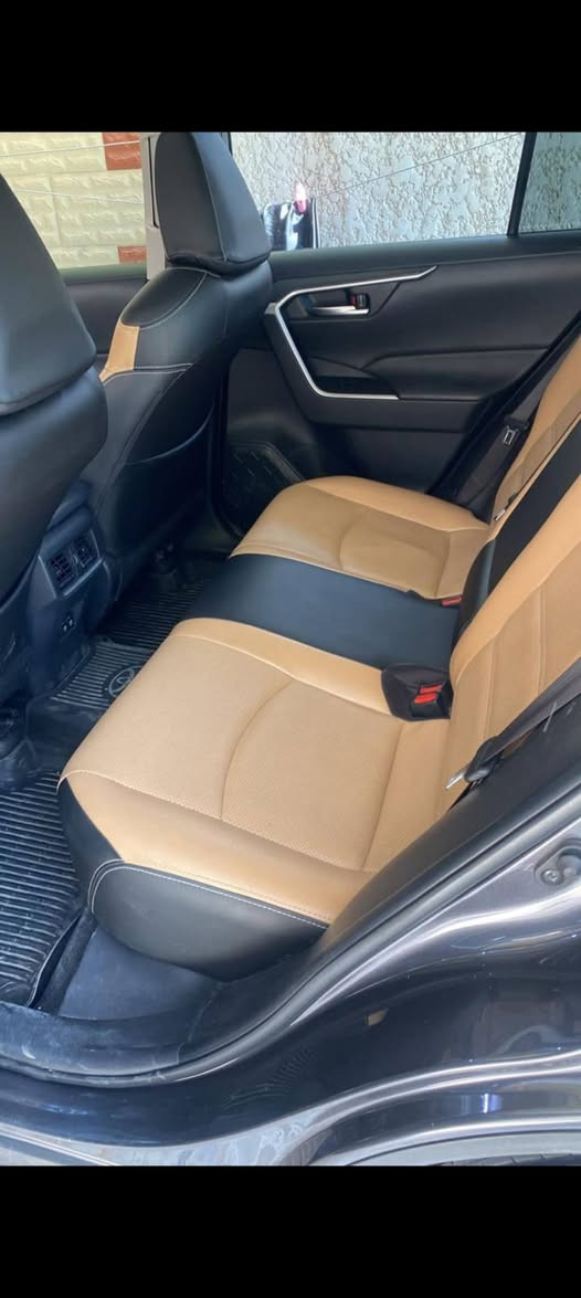 راف 4
للبيع موديل 2019
 مواصفات XLE

حساسات امامي وخلفي
شاشة كبيرة
كامره خلفيه بدقة ووضوح عاليه
نضام التوقف الذاتي
تحديد المسار
مانع انزلاق
السايد بريك بصمة
داخل السيارة جلد
المقاعد كهرباء
الصندوق الخلفي كهربائي
تحكم ستيرن
ماشيه 75 

حادث بنيد وجاملغ
 البنيد مبدل وجاملغ راجع نفسه 
سعر السياره 190 ورقه وبيه مجال
للأتصال ***********
