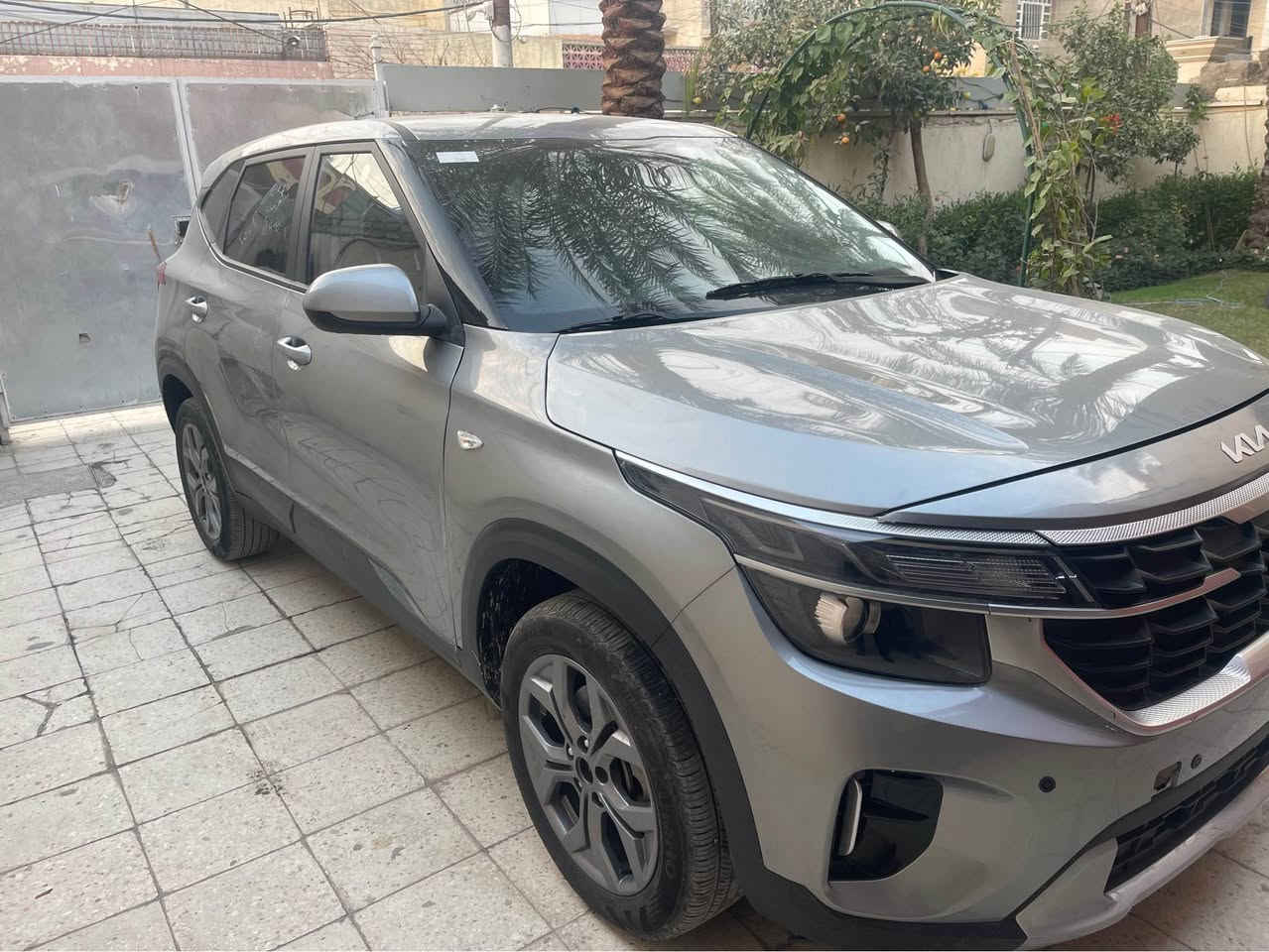 كيا سليتوس 2024
محرك دوش
بنيد وجاملغ صبغ بدون دواخل شرط
السعر مناسب وبيع سريع 137 نقد 
في بغداد ***********
بدون رقم دخول جديد 
جاهزه وجديده بغداد, العراق
