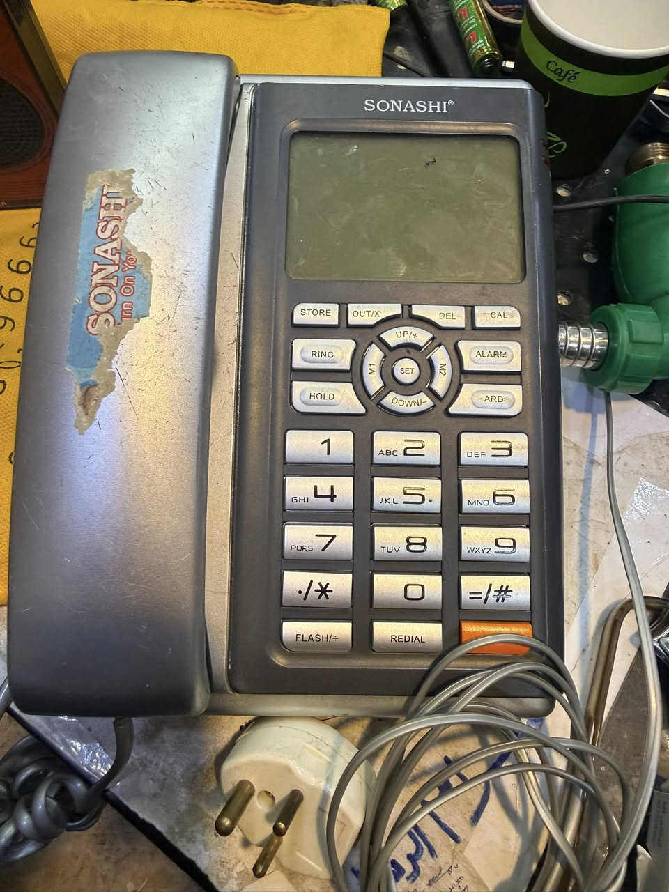 السلام عليكم ورحمة الله وبركاته
للبيع رايدو وتلفون  ***********واتساب
