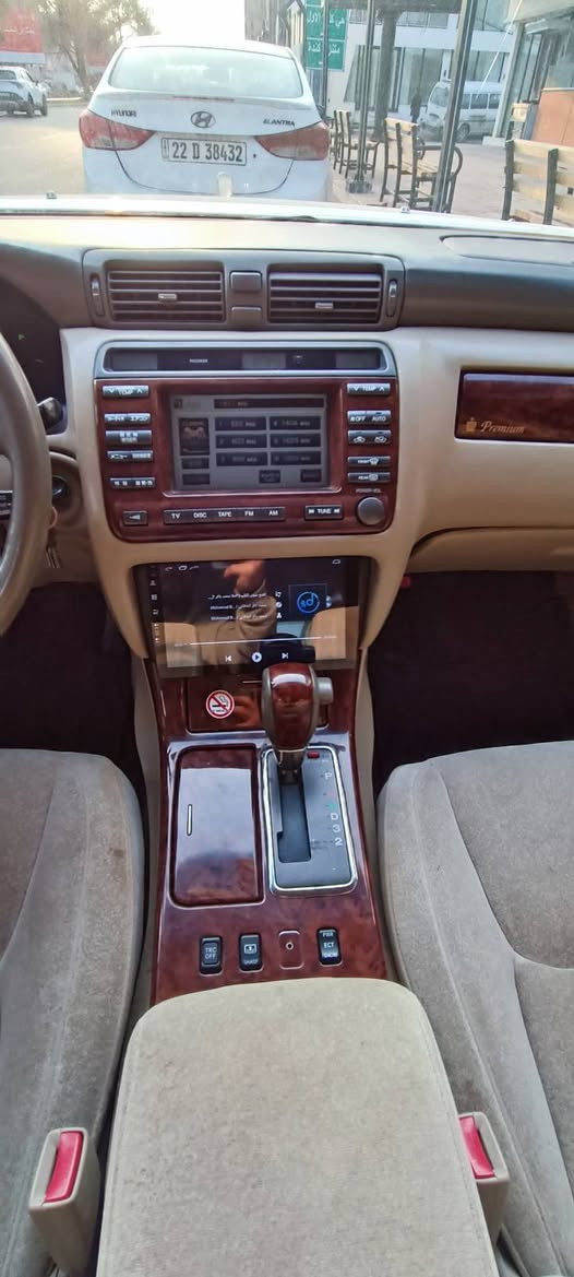 السلام عليكم ملكه ٢٠٠٢ مكفوله كفاله عامه بأسمي ٣ دكم شاصي ٧٥ D4 الجبير مكينه وكير حداديه تبريد كله مكفوله سعره ١٥٥ قابل للتفاوض مكاني نجف كوفه ***********
