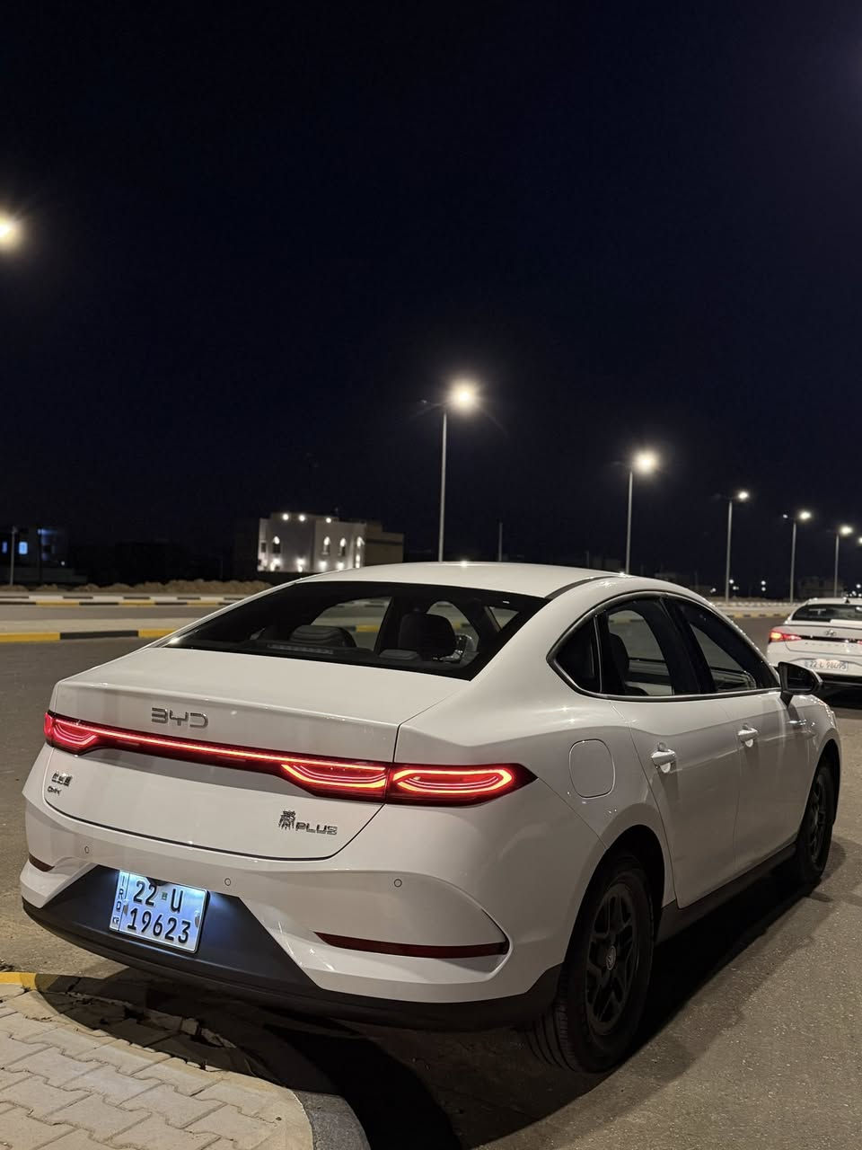 بي واي دي BYD
فئه كوين بلاس ( الجن بلس ) 
اعلى فئه تمشي ( 2100 كيلو )
زيرووو صفررر
رقم أربيل الدولي 
بأسم شركة 
وكاله مجانية + تحويل مجاني 
جاهزه وكامله من كلشي 

السعر 135 بيها مجال قليل للشراي

مكان البصرة

***********
