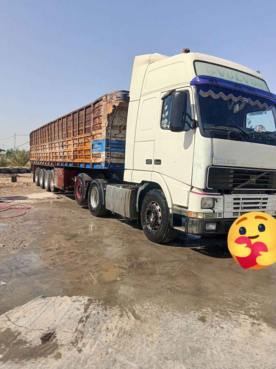 فالفو سنكل خلفي موديل 2002 للبيع بس راس ***********
