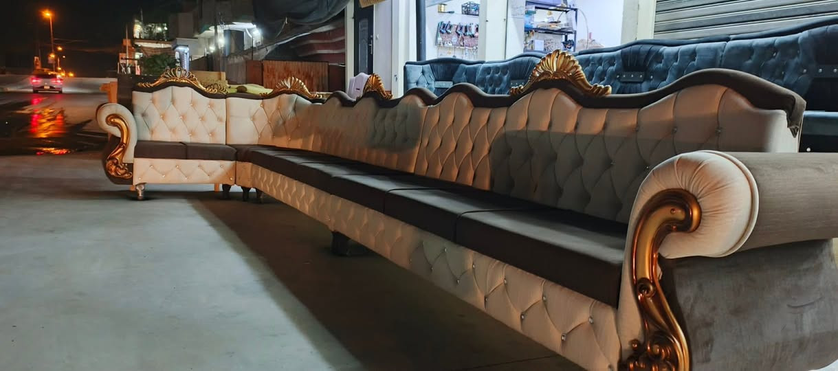 ديوان عراقي ثقيل قياس 8 متر سماكت الخشب 3 ساتيم المقعد 18 ميلي سفنج هاي كسرا قماش مبطن بامبو ضمان 5 سنوات يوجد توصيل سعرا 750 وبي مجال


**إذا كنت صاحب هذا الإعلان وتريد حذفه لأي سبب، رجاءا أرسل رسالة إلى الدعم الفني**