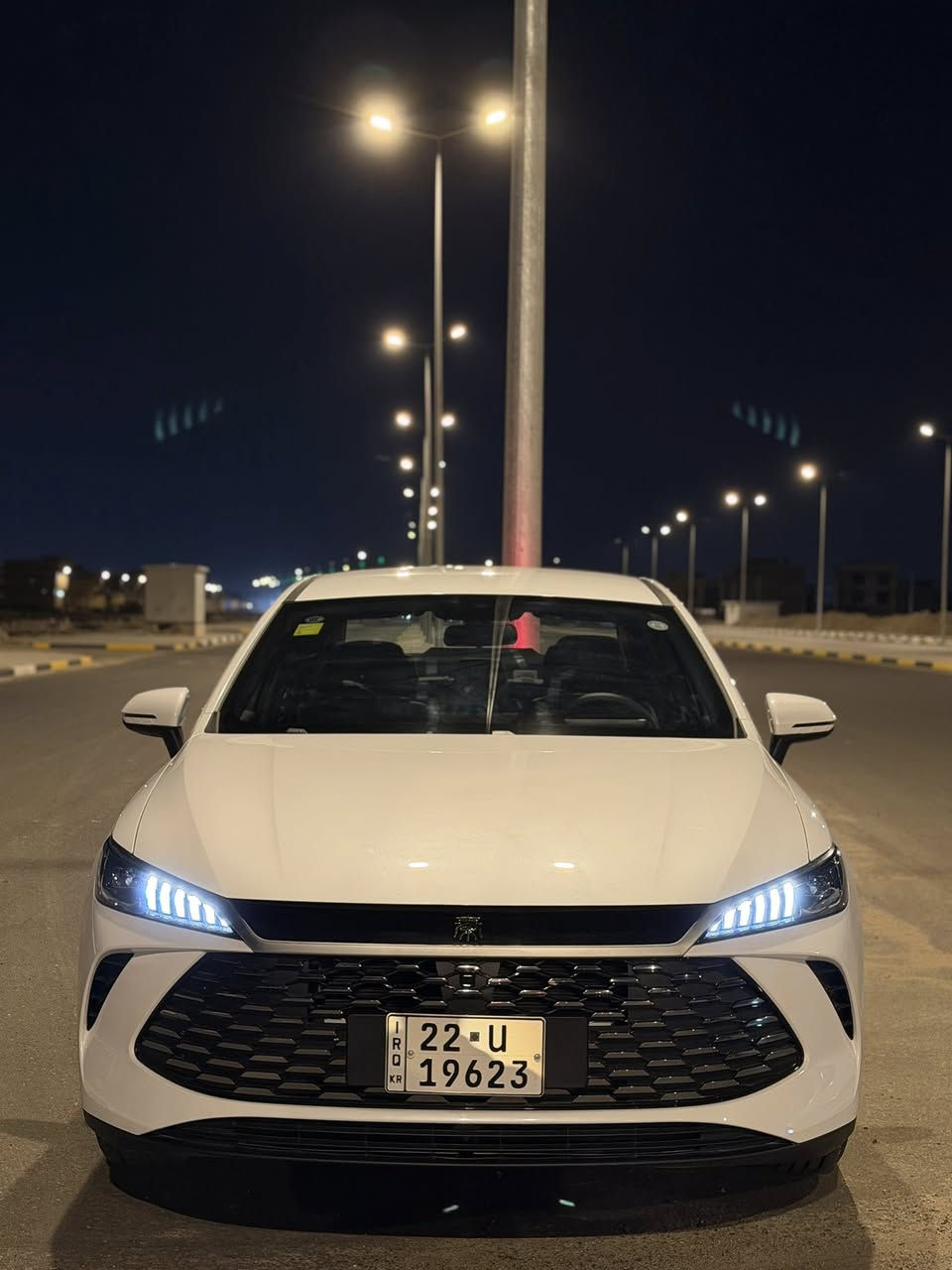 بي واي دي BYD
فئه كوين بلاس ( الجن بلس ) 
اعلى فئه تمشي ( 2100 كيلو )
زيرووو صفررر
رقم أربيل الدولي 
بأسم شركة 
وكاله مجانية + تحويل مجاني 
جاهزه وكامله من كلشي 

السعر 135 بيها مجال قليل للشراي

مكان البصرة

***********
