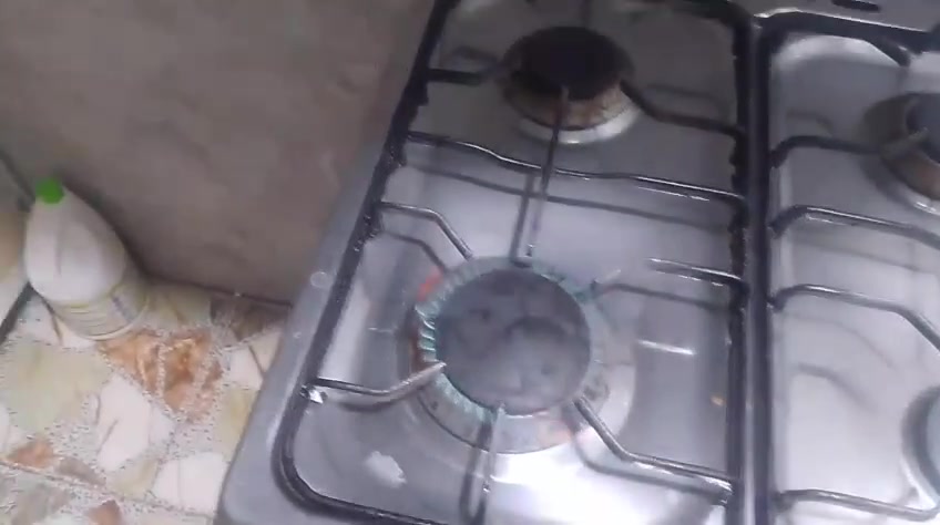 السلام عليكم طباخ نظيف للبيع نظافته 90% ناصريه مركز المحافظة الاتصال على ***********
