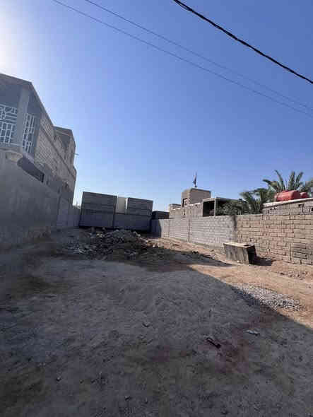 ______________________

🏠✨ أرض للبيع.. لا تضيع الفرصة! ✨🏠
قطعة أرض مميزة تنتظرك

• الموقع: ( الفاو الشمالية قرب الرصيف النفطي)
• المساحة: (302) متر
• مناسبة للبناء والاستثمار
• منطقة راقية وهادئة
• سعر مناسب وقابل للتفاوض

✔️ الفرصة ما تتكرر
📞 للاستفسار والتواصل: (***********)
ـــــــــــــــــــــــــــــــ
