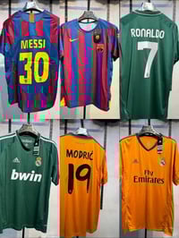 دريس تايلندي • نسخة لاعب • توصيل مجاني