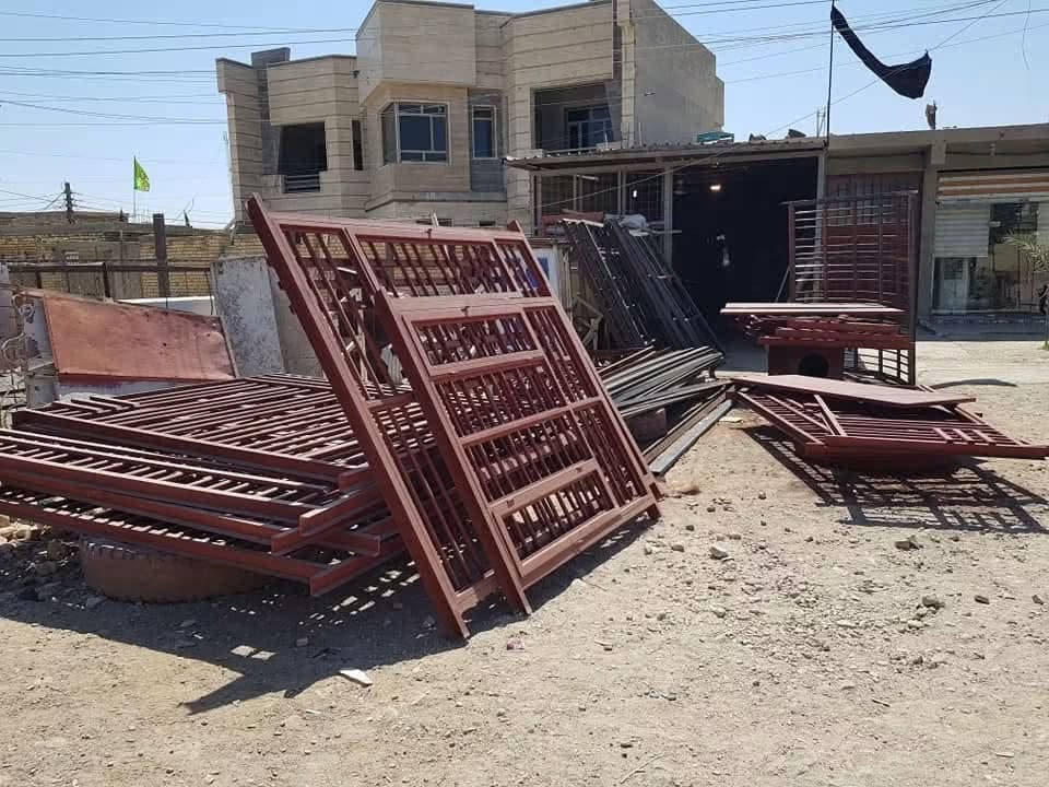 محل حداده الاخوين
عــمــل 
{ الابـواب والــشـبابـيـك} 
وكـافه اعــمـال الــحـداده
الــعـمـل في الــكوت 
باداره حـيـدر عـزيـز (ابونبأ)
***********
