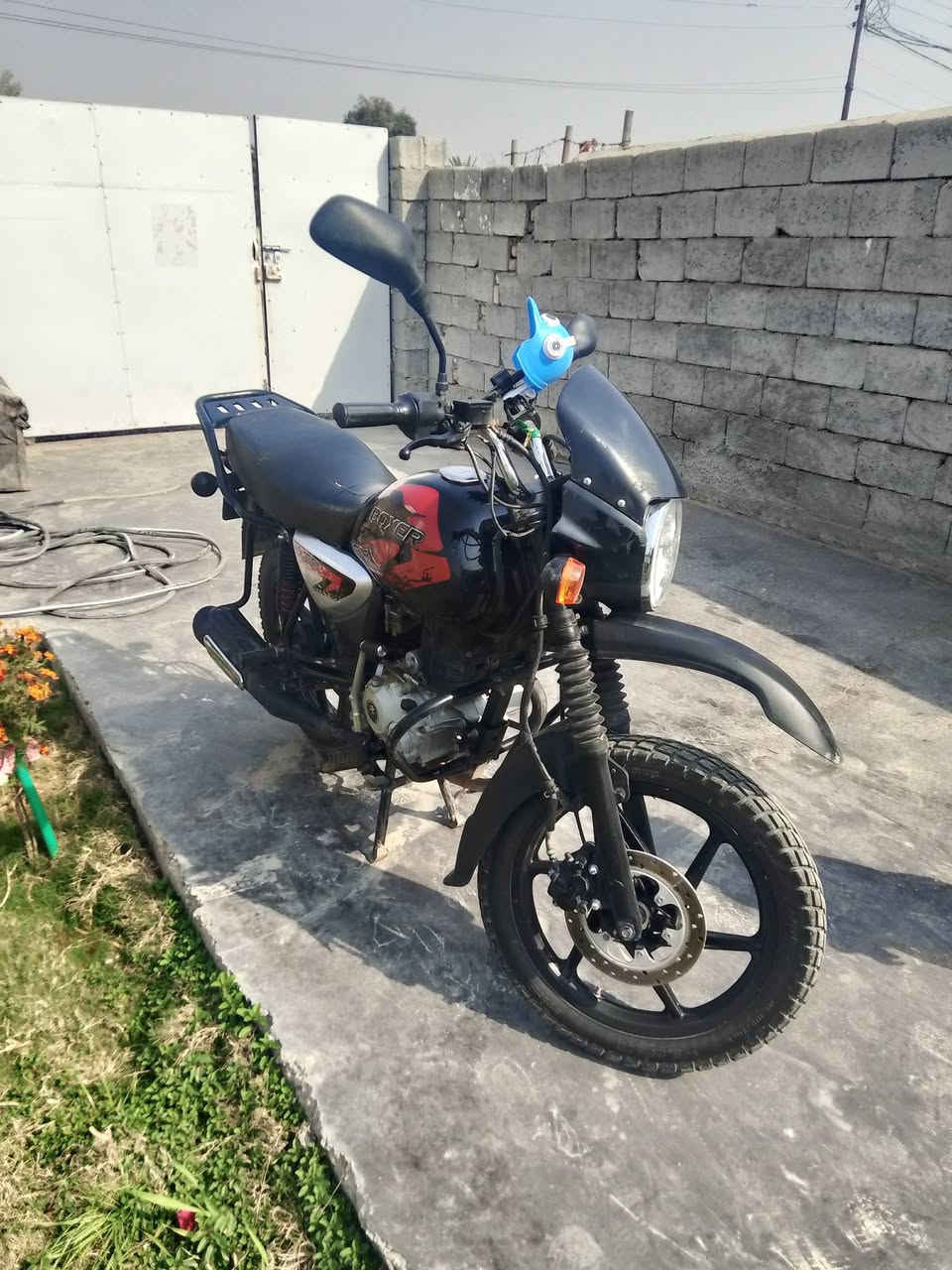 دراجه بوكسر موديل 2023 مكان تقاطع النهروان سعر 1400 وبيه مجال بسيط رقمي ***********
