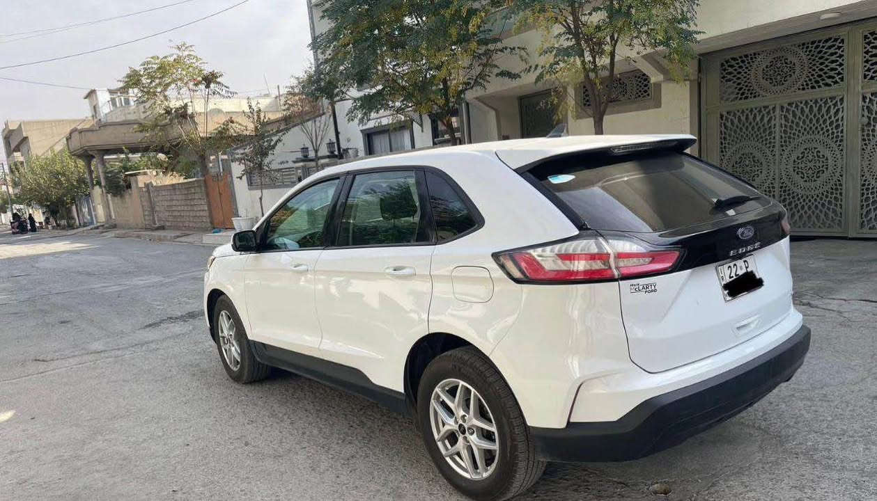 فۆڕد ئیدج مۆدێل 2024 , پێش و پشت کەپسە ڕسمی سۆنەرم داناوە ، دەرگا و چملخی لای سیاق صبوغه لەگەڵ بستێک لێواری بۆنیتی ، شاشە تێسلا و مواصفات se ، رەقەم هەولێرە و سەنەوی نوێیە تا 2032 , داوای 176$ وەرەقە لێدەکەین و مجالێکی کەمی تێدایە…

***********
*********** أربيل, العراق
