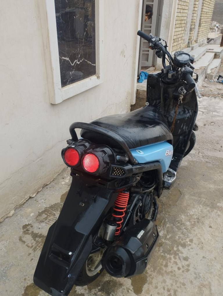 شباب للبيع  كله بلادي مليون ٢٥٠ جيب فيتر وتعال وبيه مجال بسيط بغداد***********
