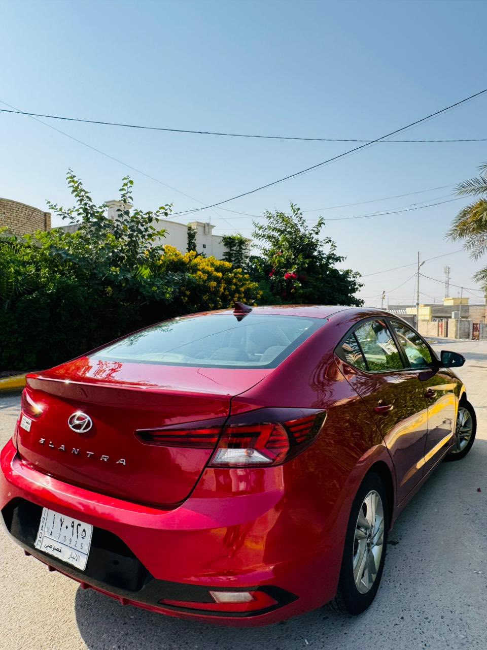 سلام عليكم
النترا 2020رقم انبار    ضرر فقط جاملغ امامي بدون اي دواخل 
3اشهر وتصير حره اسويلك وكاله عامه 
مواصفات نص فول معروفه
هيتر كشن هيتر ستيرن 
رادار جانبي 
كامره دواره 
محرك لا تبخير ولا تنقيص كير اي تي 
تخم تاير جديد تبريد ثلج السياره اي نقص مابيها 
السعر. 133وبيها مجال 
مكان فلوجه حبانيه
***********
