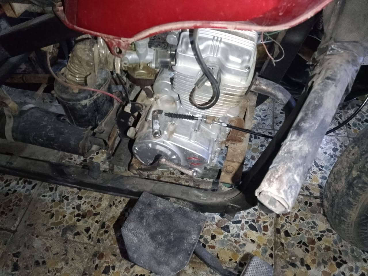 سلام عليكم ستوته لبيع مستعجل عليها رايدها 550وبيها مجال


**إذا كنت صاحب هذا الإعلان وتريد حذفه لأي سبب، رجاءا أرسل رسالة إلى الدعم الفني**