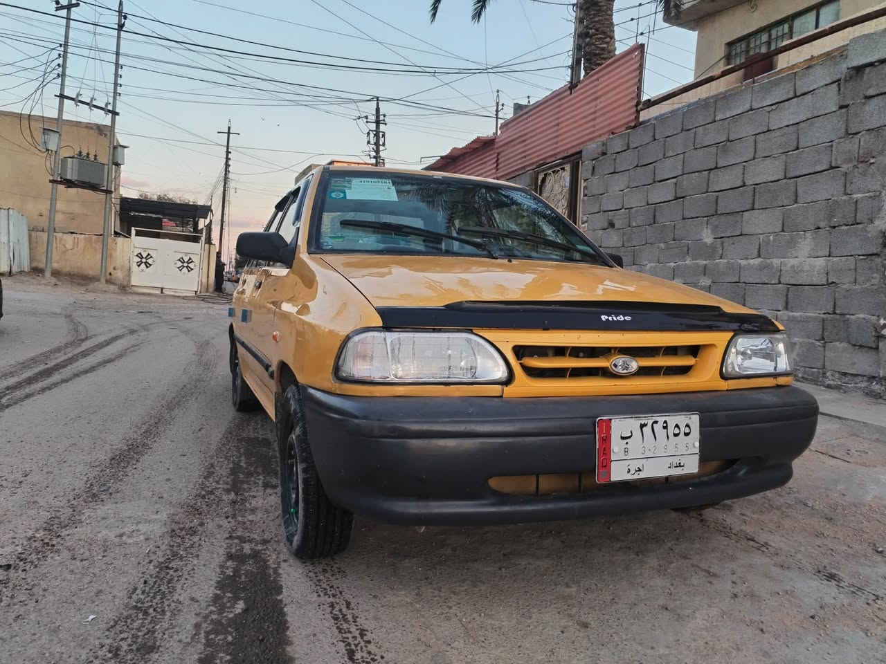 سلام عليكم سايبا موديل 2011 دشبول نفخ رقم بغداد اريد تحويل شرط عقد 
محرك وكير وشواصي خير من الله مابيها لا ضربه ولا تبديل سياره حلوه وعضمتهه حلوه ماتصرف عليها جاهزه كبل لشارع مكان سياره بغداد شعب حي اور سعر 31 وبيها مجال حق جيه سياره مطلوبه 3 اوراق ينزلن من سعرها رقم هاتف ‭
‭0770 680 4006
