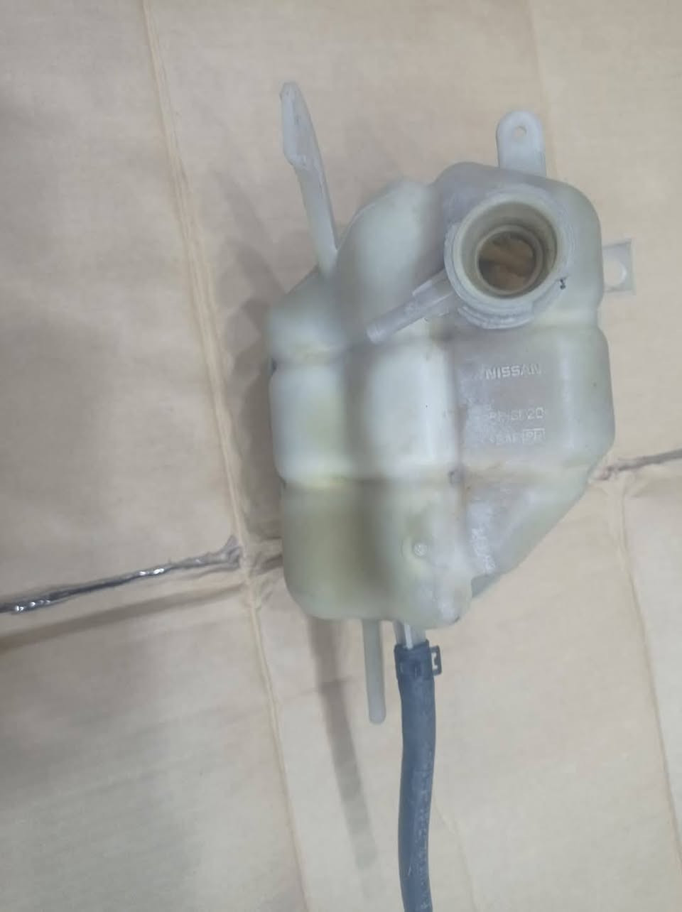 #دبة_فضله_نيفاره_2008_2015_أصلي_تفصيخ_وجديد
السعر وتفاصيل أكثر مراسلة الصفحة خاص أو 
الاتصال ع الرقم ***********
متوفر توصيل محافظات
