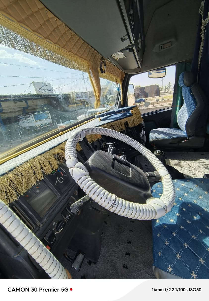 سلام عليكم  نساف لبيع 2002 سنويه جديده  ورقام  السياره مكفوله كفلاه عامه تخم تاير جديد مكان السياره كركوك داقوق السعر295$ الستفسار
التصال ***********
