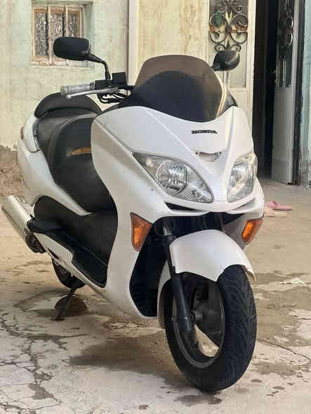 مكلف بل نشر دراجه نوع فورزه جاهزه للبيع
السعر مليون او150بيه مجال قليل 
رقم صاحب الدراجه ***********
العنوان ديوانيه مركز
