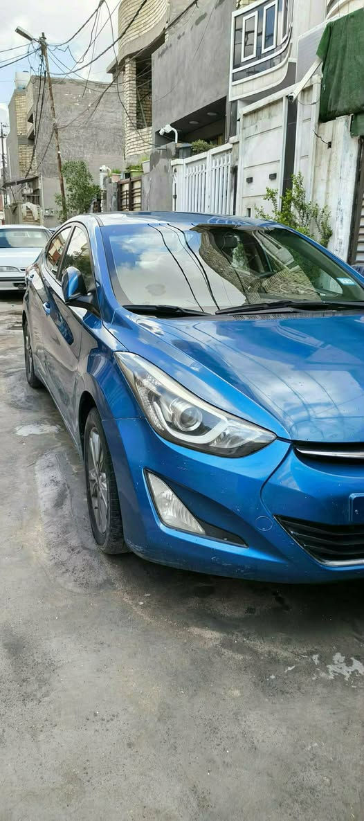 النترا خليجي ٢٠١٥ 
لونهه ازرق بترولي وهذا اللون بالخليجي نادر
تبريد قطعتين
تبريد ثلج
محرك ١٦٠٠ دوش ناعمه
مري شفط + اشاير بالمري
تحكم ستيرن جهتين
ويل كب مالتهه البلادي 
استخدام زيوت اصليه+ ماء راديتر اصلي يعني السيارة محافظ عليهه نظيفه
كهربائيات بلاديه شركة ماكو اجطل

بيهه نص جاملغ الامامي الايمن مصبوغ نصه مو كله بدون دواخل وبارد بسيط وتكحيل بسيط جداً 
السعر (١١٨) وبيهه مجال للشراي.
شراي حياك الله المو شراي يكتب ياللّه
رقم بغداد بأسمي عنوان بغداد
و بالعافيه على الياخذهه 
التواصل على الخاص


**إذا كنت صاحب هذا الإعلان وتريد حذفه لأي سبب، رجاءا أرسل رسالة إلى الدعم الفني**