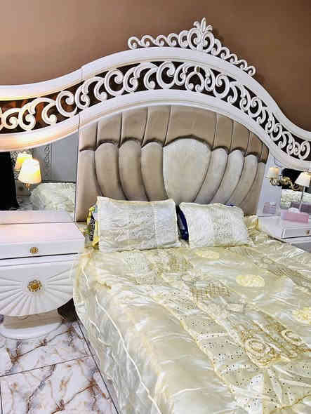 غرفة نوم تركية مستعملة للبيع 🇹🇷
نظيفة جدًا وسعرها ممتاز 💰
اللي جاد يتواصل خاص أو واتساب 📞***********
