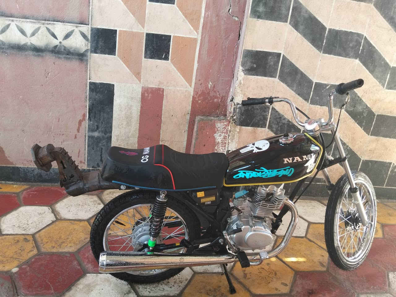 سلام عليكم  اربع كير  للبيع  دراجه بعده عسحك صار سبوع من معمره تعميره جديده   الله  وكيلك سبوع  طالع بيه بس مرتين  اوراق اصولي  شاصي مديل 14    مكينته   بعده بحيله    سبب البيع عدم التفرغ   و كاتله الشمس و التراب     سعر مليون و بيه مجال  *********** رقم
