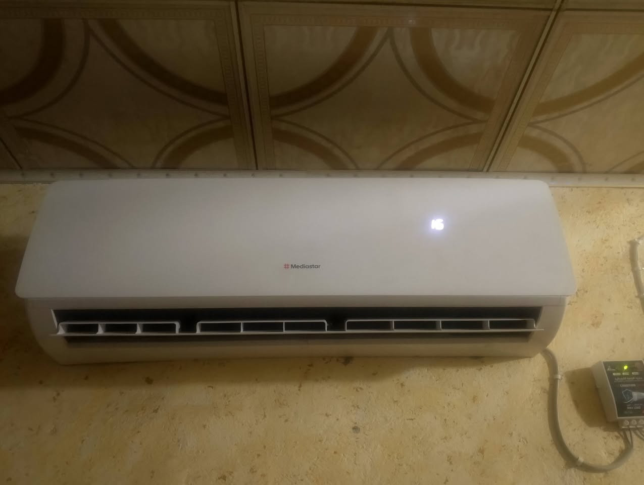 سلام عليكم سبلت ميديا ستار نضيف صار أقل شهر من شدينا سبب البيع نريد نشيل
طنين  ب 570 بي مجال 

تواصل وتساب ***********
