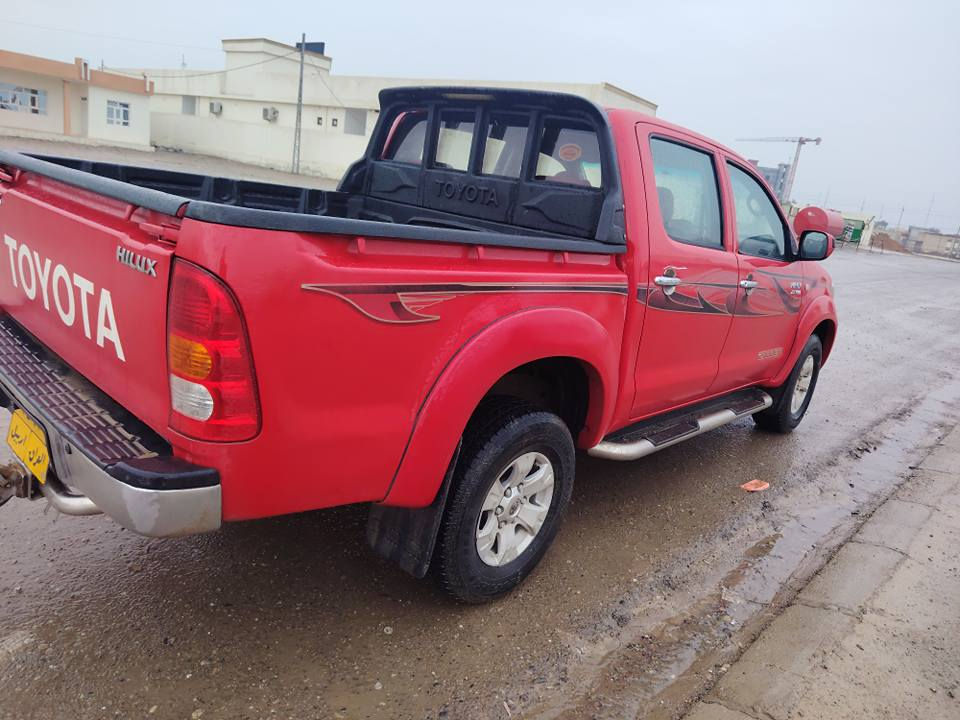 تويوتا هايلوكس فور ويل رقم اربيل 
بدون صبغ 

للاستفسار  
*********** موصل, نينوى
