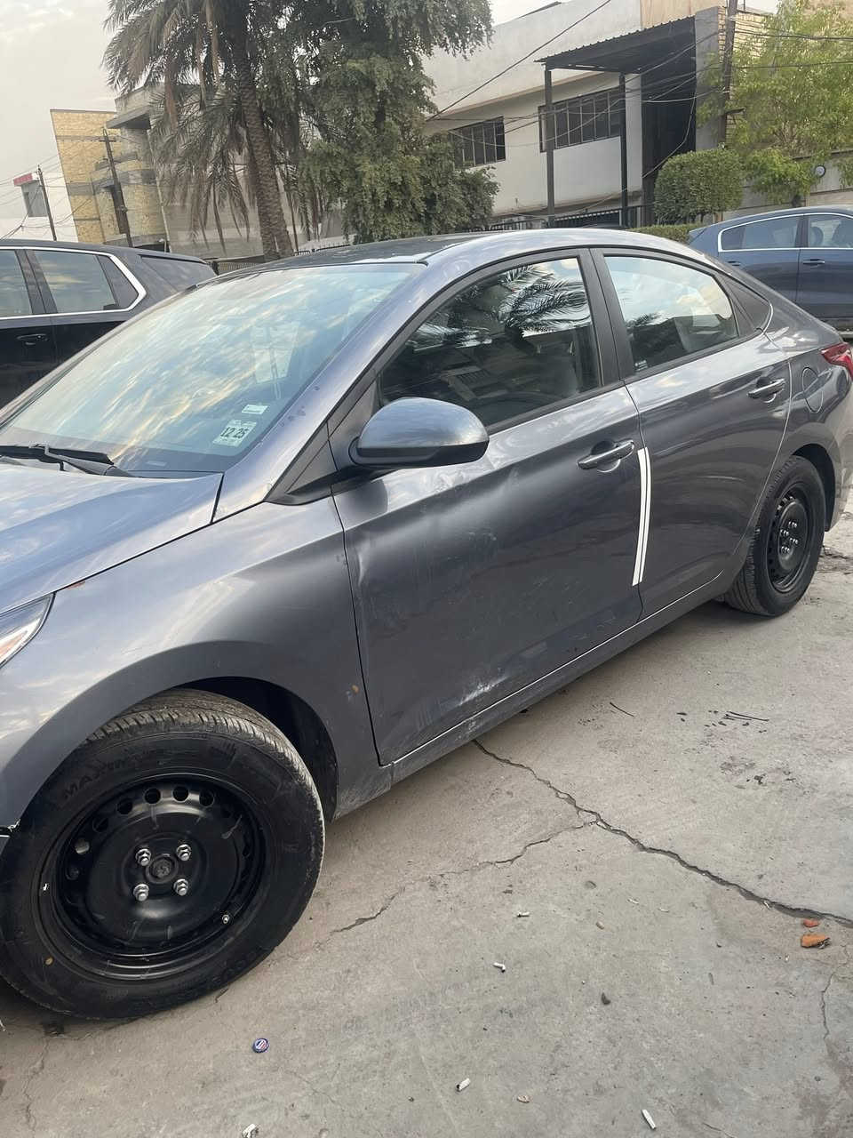 اكسنت 2020 وارد امريكي حادثها امامي مبيها اي نقص مواصفات عاديه رقم بغداد باسمي السعر 97$وبيها مجال الشراي يتصل على الرقم ***********
