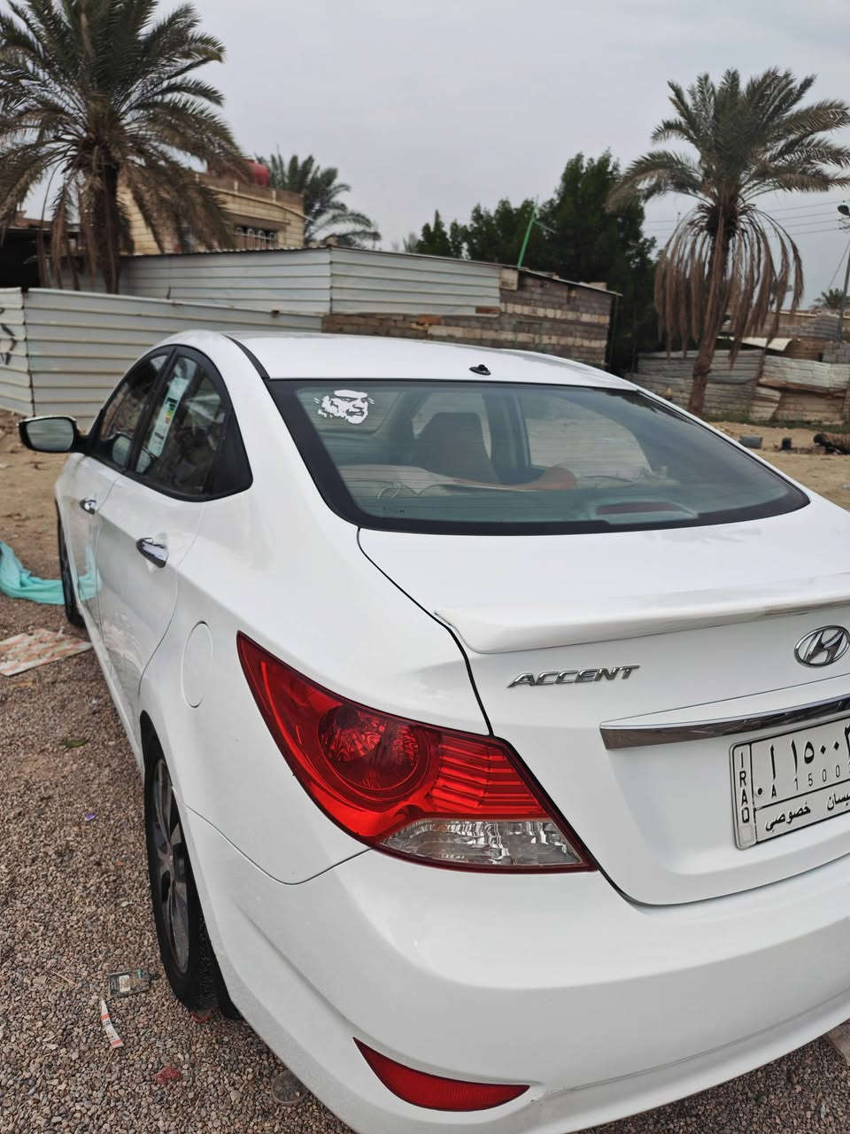 اكسنت خليجي 2015 مكفولة السيارة جاهزة ونضيفه مكاني قضاء المدينة السعر 98وبيهه مجال***********

