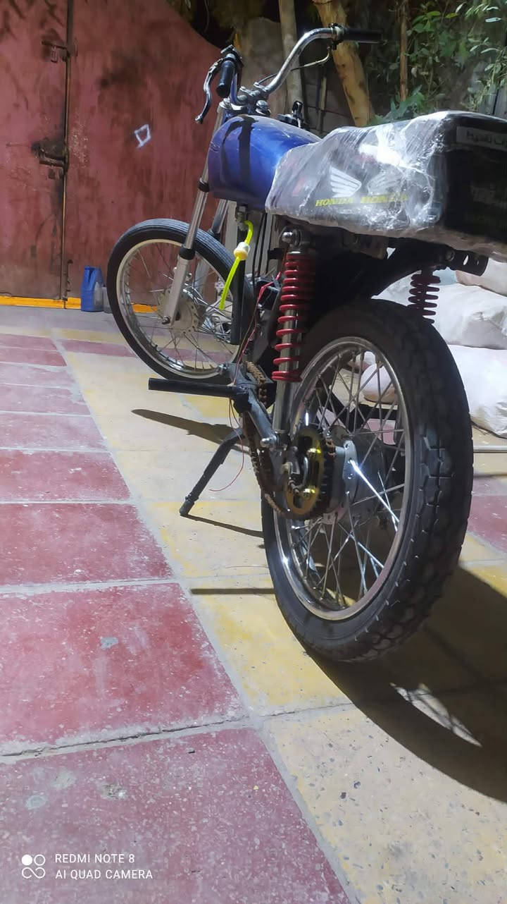 شاصي دراجه ايراني دوات كامل من كلشي نقص بس مكينه فقط مكاني جبايش سعر 250بي مجال ***********
