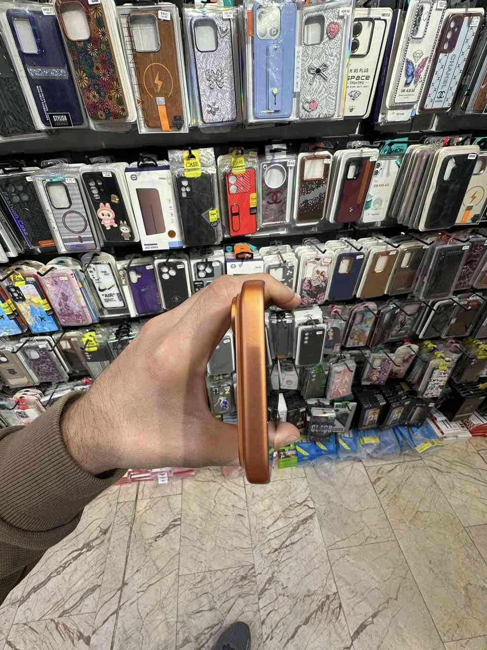 السلام عليكم
Iphone 17 pro max 256GB
دبل سيم كارت
نظافة ‎%‎
بطارية 100 مشحون 55 مرة
باكيت وكيبل أصلي
مستعمل 3 أشهر
مكفول من التصليح ومن أي خلل
السعر مليونين و50
مكاني بغداد العامرية
***********
لا يوجد توصيل
