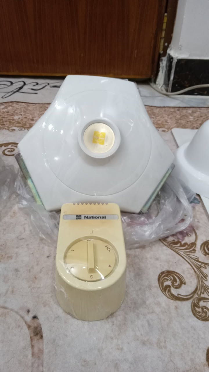 سلام 👋 عليكم 
للبيع بنكات عداد 2 National +SANYO 
نضافه 100/99 ع وضع شركه إستيراد المنشاء العام العراقية ليرغب بل شراء يراسل الصفحة او تصال 
*********** اكو توصيل
