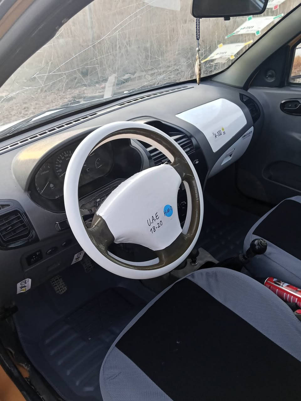 السلام عليكم طيبه لبيع موديل 2016 السياره مكفوله مكينه كير حداديه بل جيس تخم تايرات جدد مشط ستيرن جديد كهربائيات كلهه شغاله دوشمه جديده السياره فقط بيهه بارد بل باب مال السايق هلالات مسوين رباعه هيه وغرمات مصفره مداور مباشر سنويه 2027 السياره كلش حلوه سبغ وياله حراري السياره موجوده بل ديوانيه السعر 38 وبيهه مجال رقم الهاتف ***********
