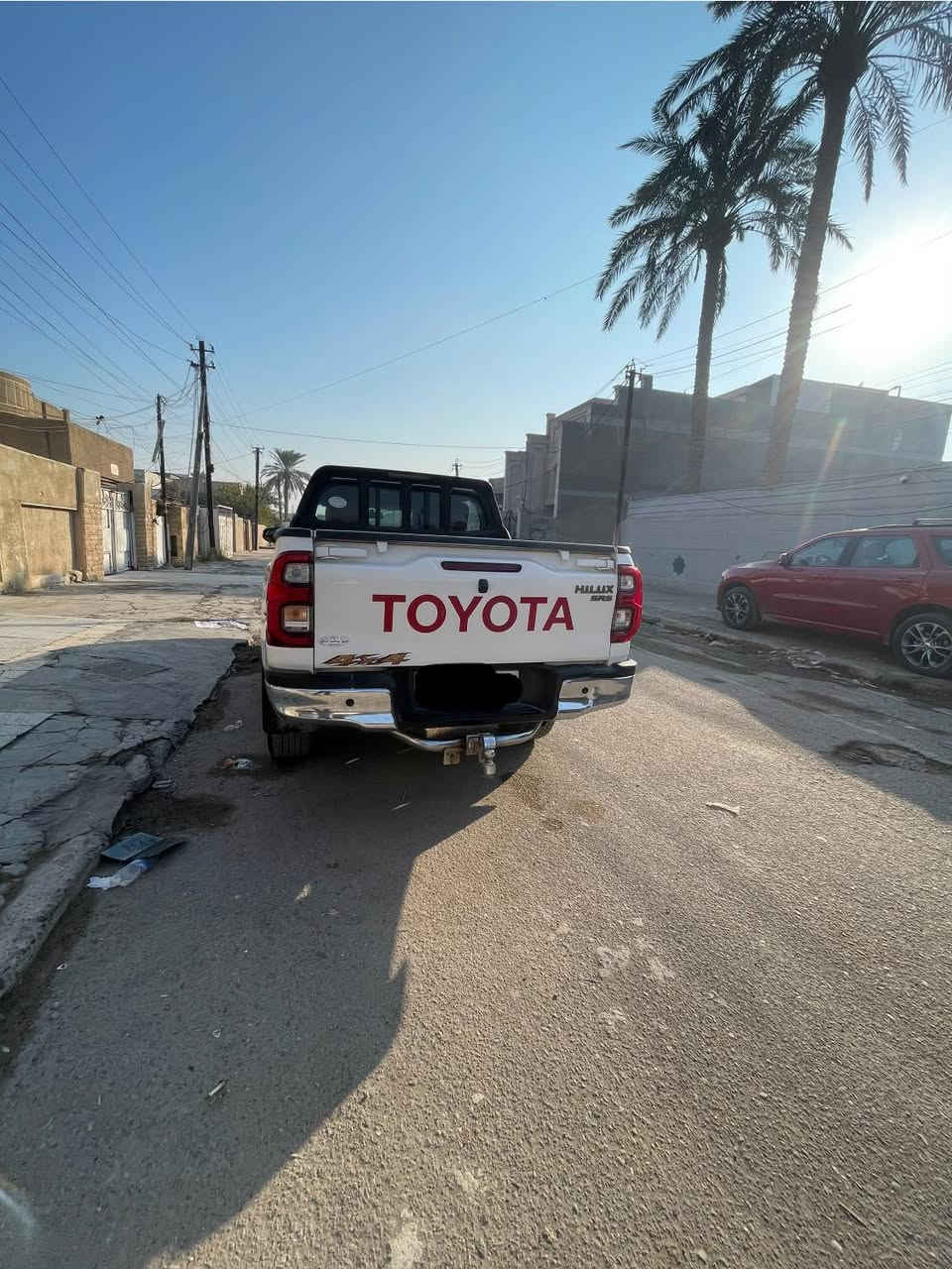 سلام عليكم للبيع سيارة 🚗 تيوتا بيكم هايلوكس محرك 4سنلدر 2700 السيارة ماشيه 52 الف السيارة مكفوله كفاله عامه السياره جديده لوك السعر 3شدات وبيه مجال المكان السياره بغداد الرقم الهاتف ***********
