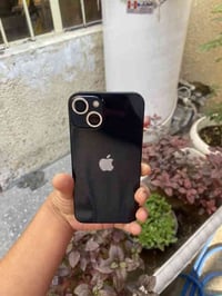 ايفون ١٣ البيع ذاكره ١٢٨ بطاريه ٨٢ الجهاز الشاصي مالته نضيف كلش وشرق ا...