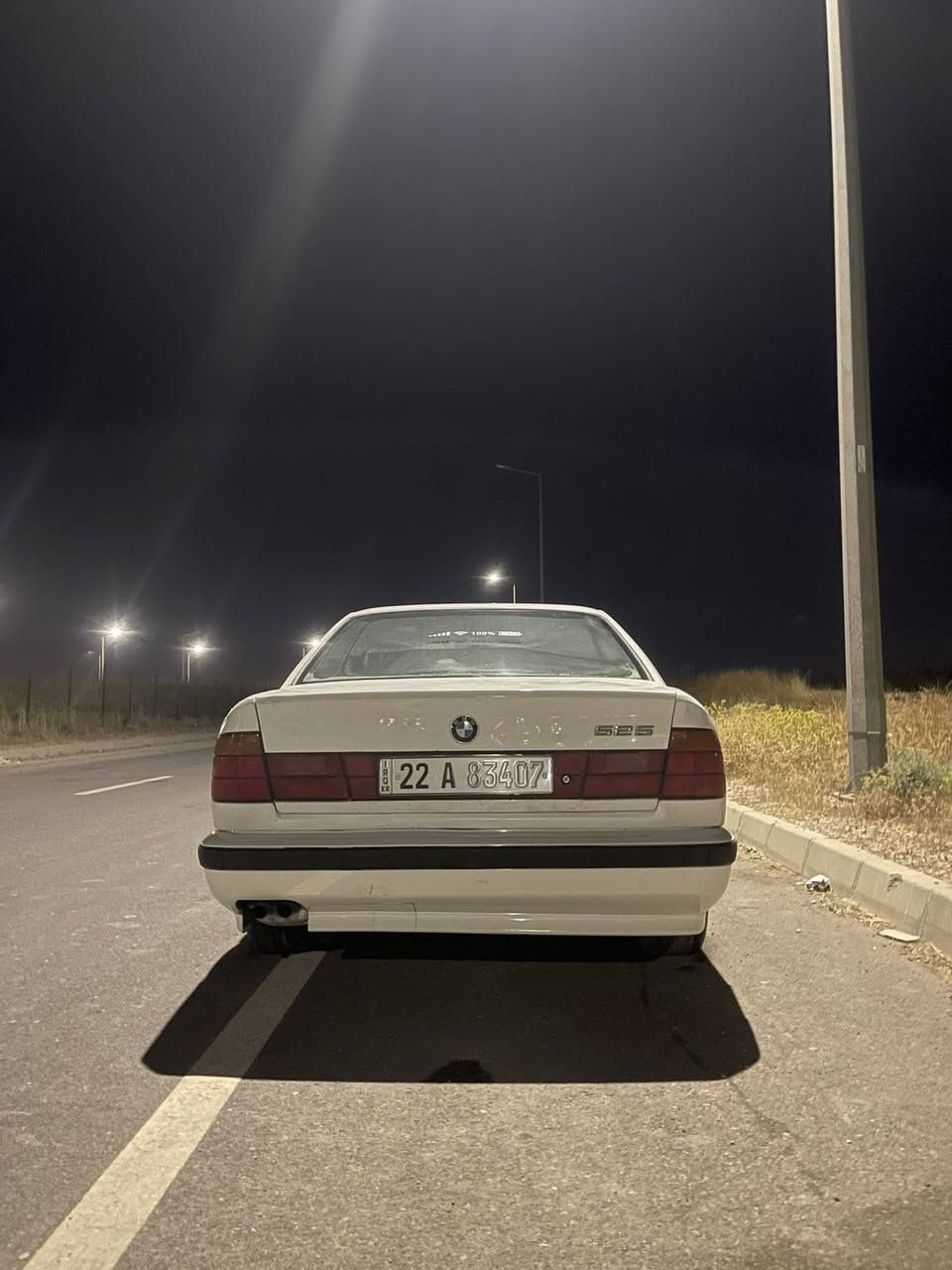 بيئيم موديل 89 كير عادي مكينه 20 سلايده جوار جام كاره با كوشين جلد شاشه ئايباده كيرو مكينه و كارباياتي به شه رت ته بريد ساردو كه رم تقه و رقه ي به شه رت ويلي تايه ي حه سيري سفره دعامي لو دعامي به شه رت بيشو پشتي كه پسه بي داخلي سي پارچه به خي هه يه بي داخلي سه نه وي نويه هه زه ي نويه تحويل وكاله به شه رت نرخي 52 ورقه يه تكايه موشته ري نيت بيزارم مه كه له هه وليرم 
*********** واتساب أربيل, العراق
