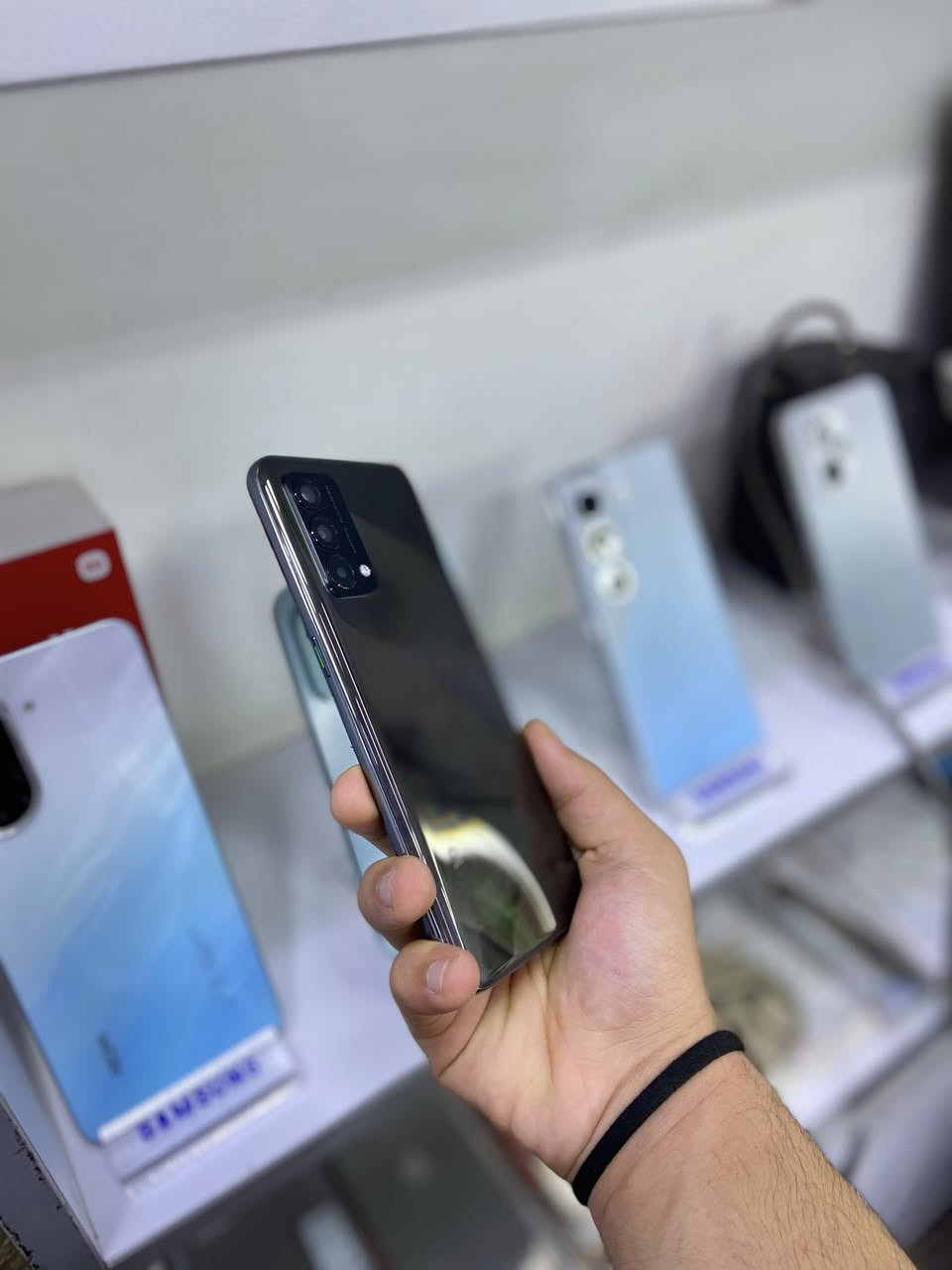 ريلمي Q3 برو 📱

ذاكره ١٢٨ ✅
رام ٨ 🔥
مبدل شاشه وكاله ✅
السعر ١٢٠ وبي حك الجيه 🔥
خاص او اتصال 
*********** ☎️
