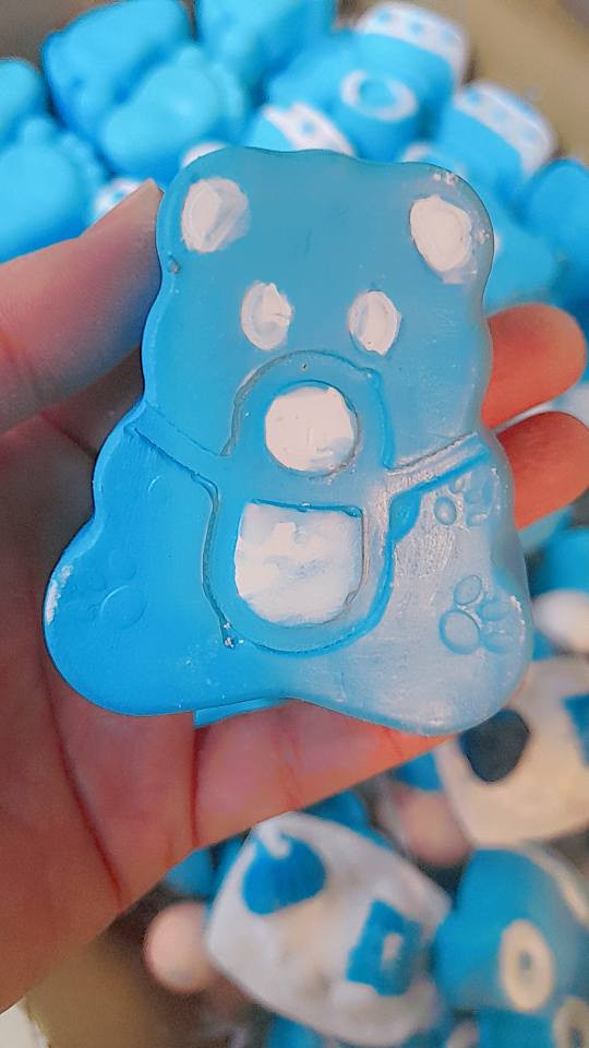 بيع قطع حجرية للمناسبات  جملة ومفرد( /مولود حج/ تخرج )
سعر القطعة للمولود ملون ٧٥٠ 
سعر قطع الفازات ٢٠٠٠ دينار موصل, نينوى


**إذا كنت صاحب هذا الإعلان وتريد حذفه لأي سبب، رجاءا أرسل رسالة إلى الدعم الفني**