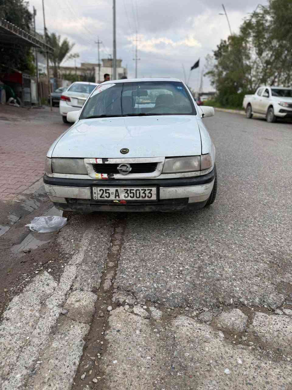 اوبل فكتره حجم 20 
موديل 90 
سنويه لحد 2027 دفتر بانزين موجود 
كير اوتو شرط التحويل رقم جديد سياره كامله مناقصها شي سعر 40 وبي مجال قليل المكان كركوك 
للاتصال *********** كركوك, العراق
