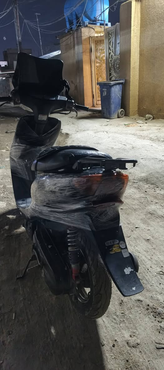 سلام عليكم عصفورية60 دراجه خير من الله كفرات كاملة كهربائيات شغالة هندر واحد تشتغل نقص باتري فقط وقبق باتري سعر 250وبيهة مجال قليل حك الجية 
العنوان بغداد الشعلة 
رصيد ***********وتساب***********
