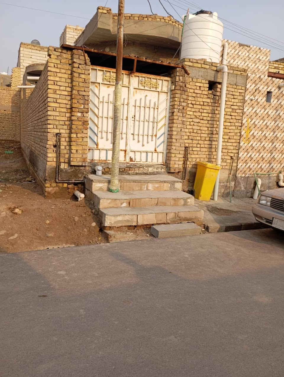 دار للبيع ١٠٠ متر حي الشرطه ٥×٢٠
كونكريت مراجعه مكتب بغداد ***********
