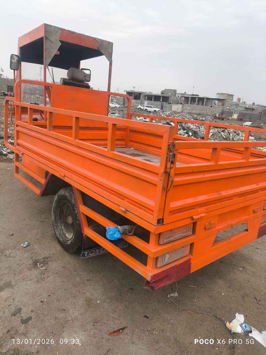 مكينه كير كفاله دوات ما بيه لا رقاو ولا وراق   بيه نغص دبلات بكاني بصره كرمت علي 
*********** البصرة, العراق
