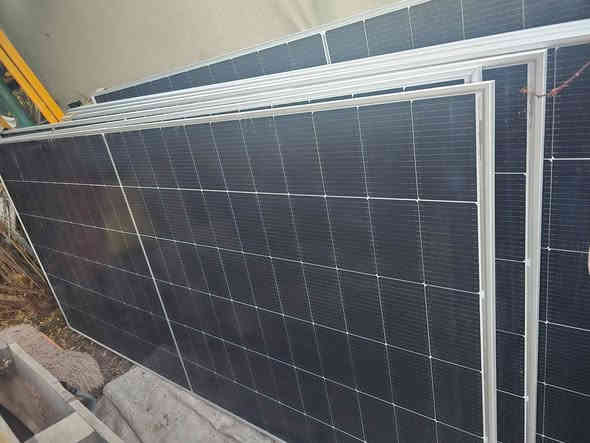 13
 پەناڵی 620 وات بەکار نەهاتووی شەریکەی 
Q 
سۆلار بۆ فرۆشتن بە نرخی جوملە

0774 426 2633
0750 176 2633 السليمانية
