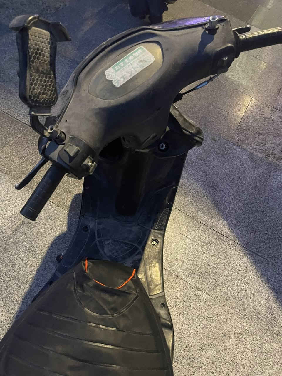 سلام عليكم ماكس قجمه 120 شغاله سلف هندر متروكه صار فتره منستخدمهه سعره 200 قفل مكاني بغداد حي الجامعه ***********
