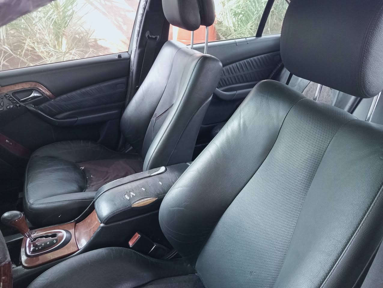 مرسيدس غواصه رقم مثنى نكليزي شرط تحويل جاهزه فقط بس حداديه صدر باقي شرط فحص كله بلاد عنواني ذي قار سعر سياره سعر بلاش والله العظيم موسعره بس حلال بلعافيه على ياخذه 75 $ 0785 313 8619
