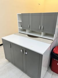 كاونتر • مستعمل شهر • نظيف