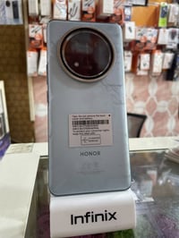 متوفر هونر x9c عدد 2 مستخدمات يومين كامل ملحقات سعر القطعه 375 الف 077...