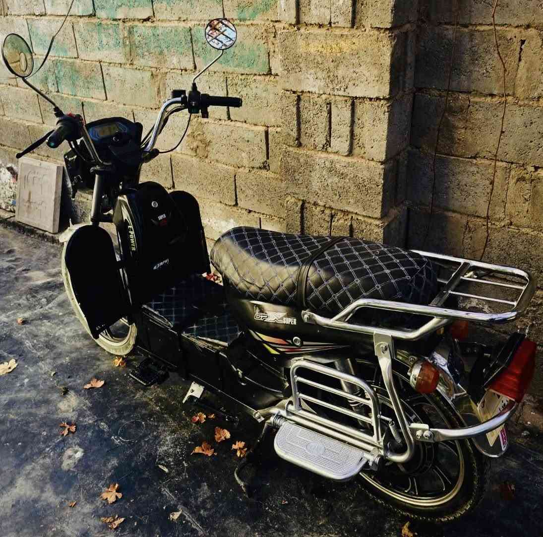 دراجه شحن بطاريات يقرن 9 ع فحل نضيفه الدراجه شغل واطلع مكاني فلوجه الازركيه
ب260 قفل واتساب ***********
